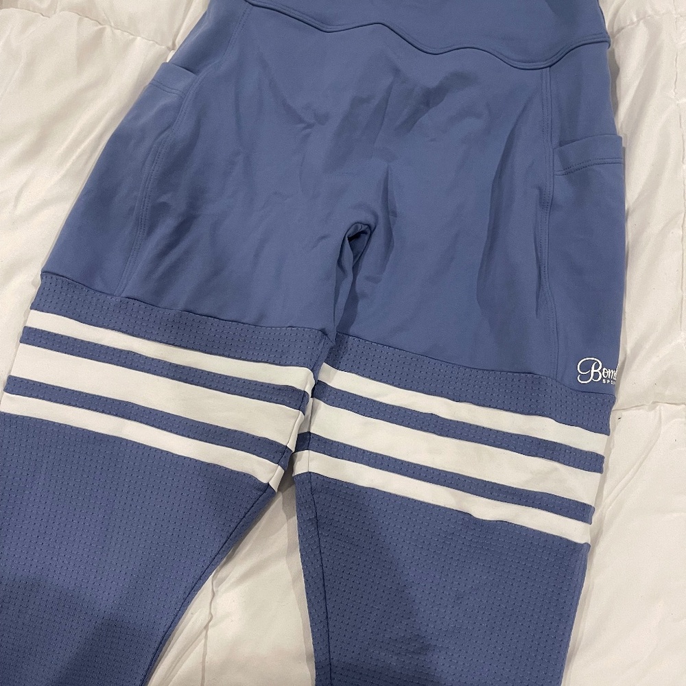 Bombshell sportswear leggings